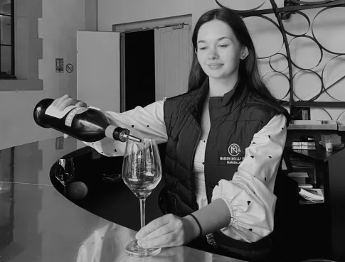 Témoignage Stage : Chloé, Assistante Communication !