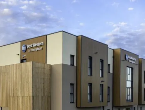 Le parcours de Martin, diplômé d’un Bachelor Hôtellerie et étudiant en MBA à Tunon Lille
