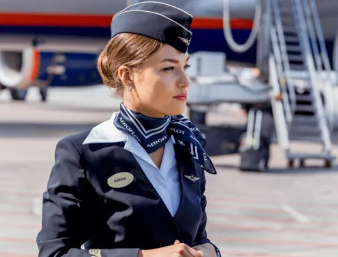 5 Raisons de choisir Tunon Lyon pour devenir hôtesse de l'air ou steward