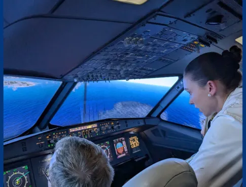 SIMULATEUR DE VOL POUR NOS AERIENS