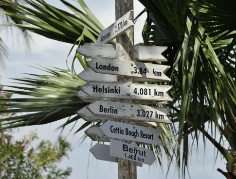 Apprendre le tourisme en conditions r&eacute;elles, d&egrave;s le d&eacute;but de son parcours