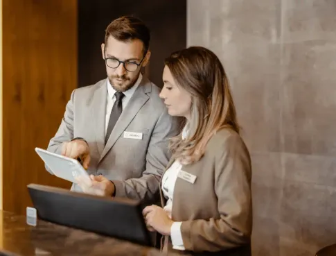 L&rsquo;h&ocirc;tellerie comme terrain d&rsquo;apprentissage et d&rsquo;&eacute;volution professionnelle