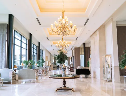 L'Ecole Tunon Nantes pr&eacute;pare aux carri&egrave;res de l'&eacute;l&eacute;gance et du raffinement