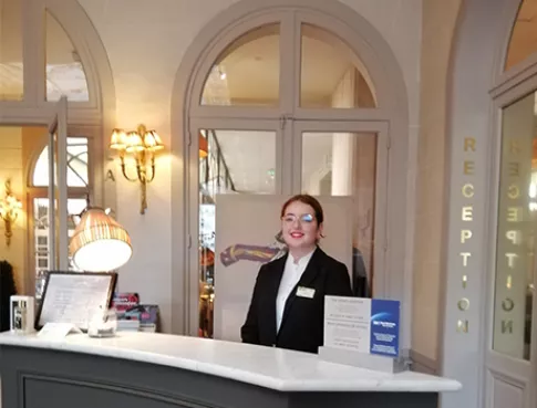 Tatiana en stage au Grand Monarque Hôtel****