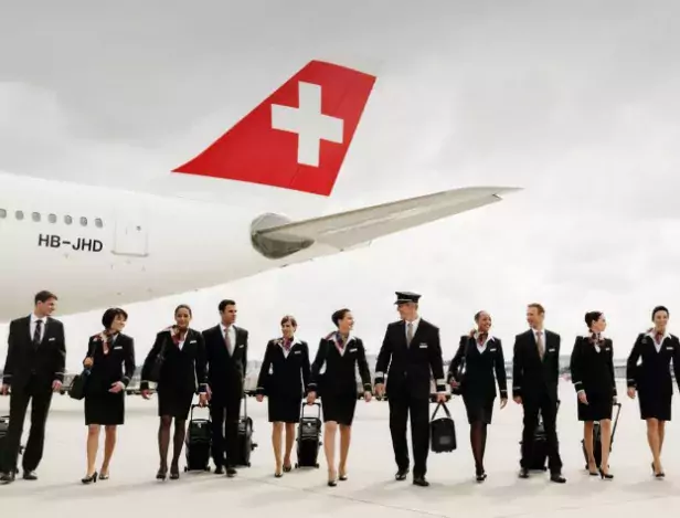 air-journal-swiss-equipage-pnc-hotesse-steward-640x474
