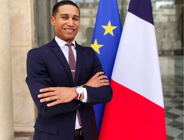 Vincent-Mumbaya-Tunon-alumni