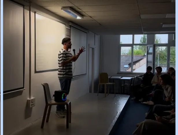 cortes-standup-strasborurg