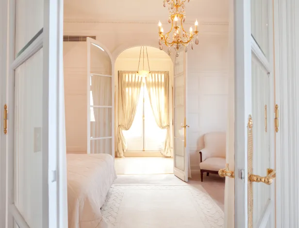 hotel-paris-2025-formations-hotellerie-Tunon