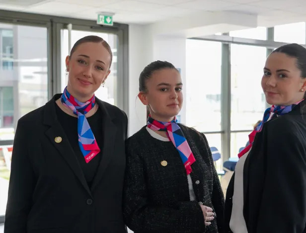 De-la-formation-à-la-réalité,-le-quotidien-d’une-hôtesse-de-l’air