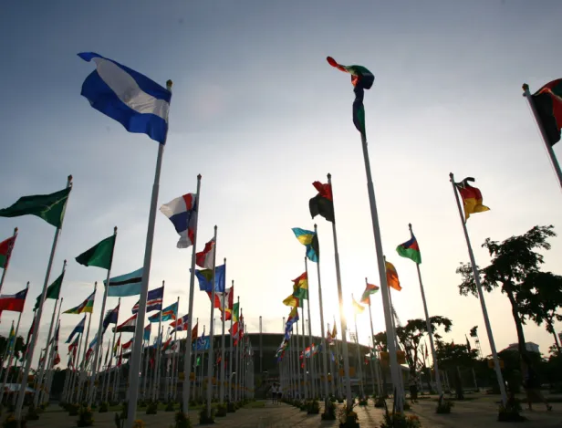 etudier-tout-en-preparant-une-carriere-internationale