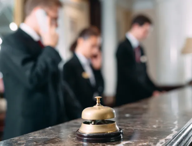 jeunes-m&eacute;tiers-hotellerie-TUNON-Caen