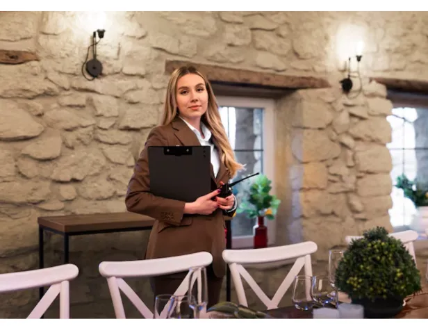 tunon-montpellier-bachelor-MBA-&eacute;cole-&eacute;venementiel-alternance-m&eacute;tiers